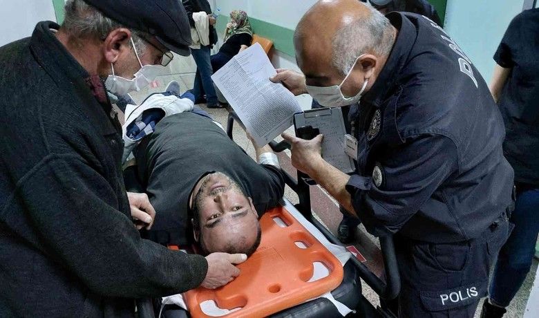 Keserli saldırıda ağır yaralandı
 - Samsun’da aracıyla sokaklardan ve iş yerlerinden karton toplayarak geçimini sağlayan bir kişi keserli saldırıya uğrayarak ağır yaralandı.