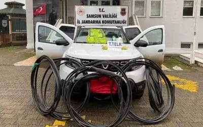 Hırsızlık şüphelisi 3 kişi yakalandı
