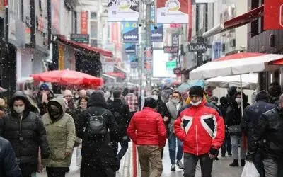 Samsun şehir merkezinde aralıklarla kar yağışı
