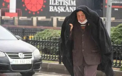 Samsun soğuk ve yağışlı havanın etkisine girdi
