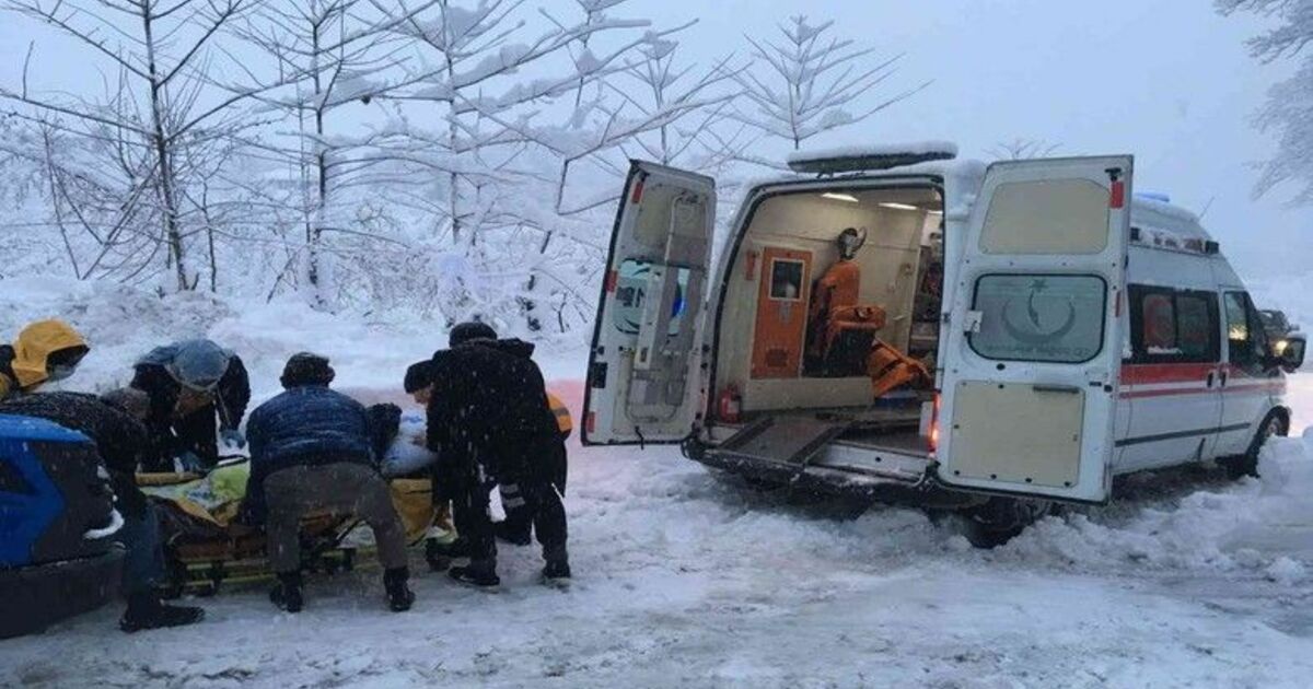 Ambulansların yolunu Büyükşehir açıyor
