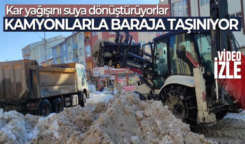 Çekerek'te karlar baraja taşınıyor - Yozgat’ın Çekerek ilçesinde belediye ekipleri, kent meydanında iş makineleriyle topladıkları karı, kamyonlarla baraja taşıyor.