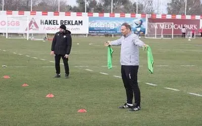 Fuat Çapa: “Ligin ikinci devresine iyi başladığımızı düşünüyorum”
