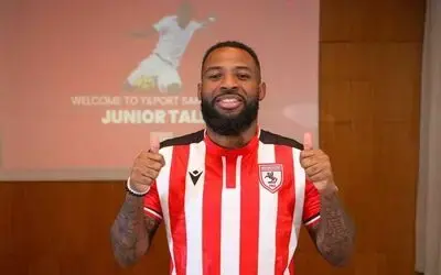 2021-2022 sezonunda Süper Lig’de 335, Spor Toto 1. Lig’de 387 transfer yapıldı
