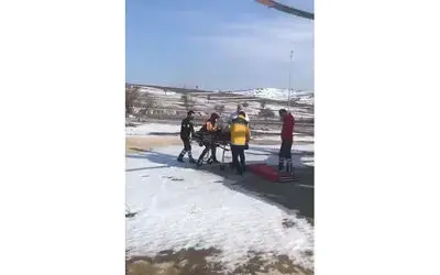 Felç geçiren 81 yaşındaki hastanın yardımına ambulans helikopter yetişti

