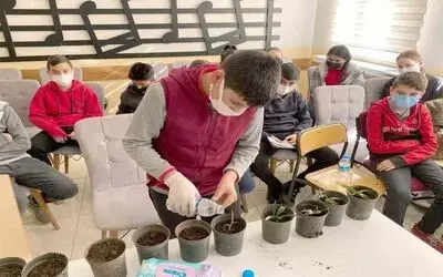 Öğrencilere uygulamalı salep eğitimi
