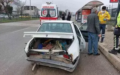 Samsun’da hafif ticari araç otomobile arkadan çarptı: 1 yaralı

