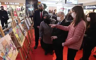 "Ailede Merhamet" resim sergisi açıldı
