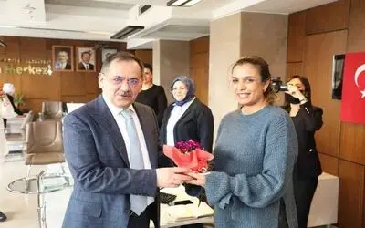 Başkan Demir’den 8 Mart sürprizi
