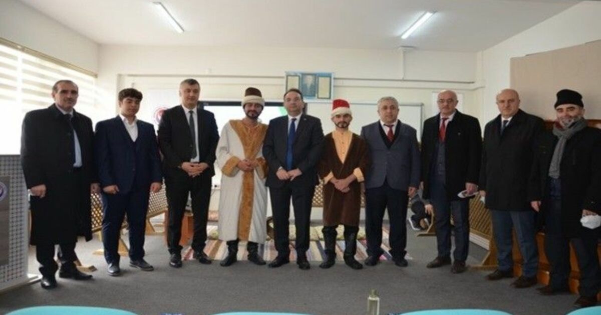 Öğrencilerden "İmam Gazali" sunumu