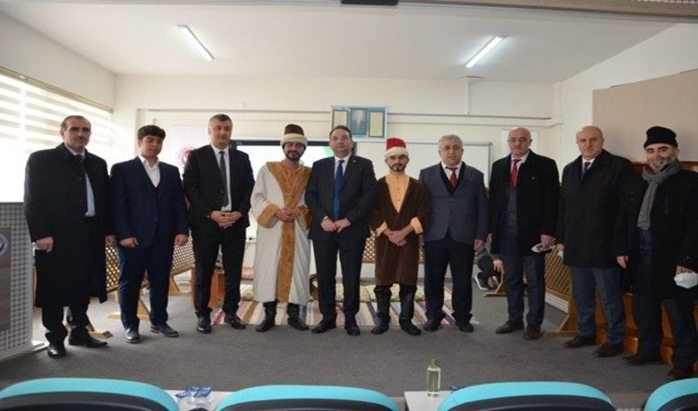 Öğrencilerden "İmam Gazali" sunumu - Samsun Bafra İman Hatip Lisesi Fen ve Sosyal Bilgiler Proje Okulu öğrencileri tarafından "İmam Gazali " sunumu gerçekleştirdi.