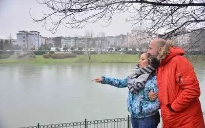 Genç çift, yelkenliyle dünya turuna çıkmaya hazırlanıyor
