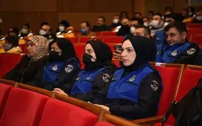 Belediye personeline uyuşturucu ile mücadele eğitimi
