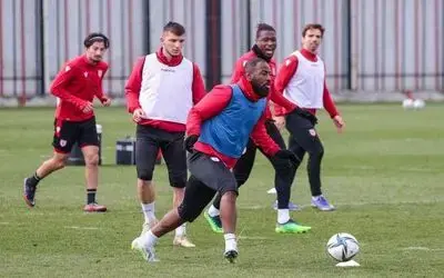 Samsunspor ile B.B. Erzurumspor 4. randevuya çıkıyor
