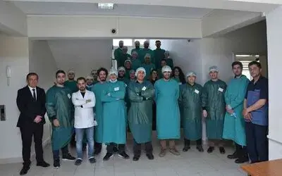 12 farklı şehirden ve 13 üniversiteden 130 katılımcıya deney hayvanı eğitimi
