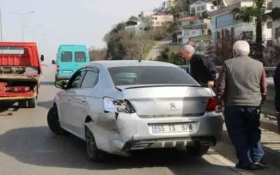 Viyadükte trafik kazası: 1 yaralı
