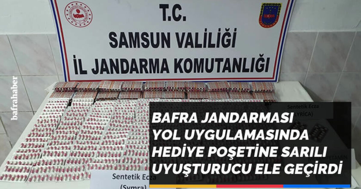 Bafra Jandarması yol uygulamasında hediye poşetine sarılı uyuşturucu ele geçirdi