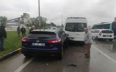 Samsun’da kırmızı ışıkta zincirleme kaza: 3 yaralı
