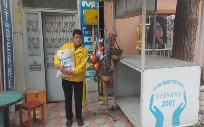 Bafra Umut Derneği’nden gıda ve giysi desteği
