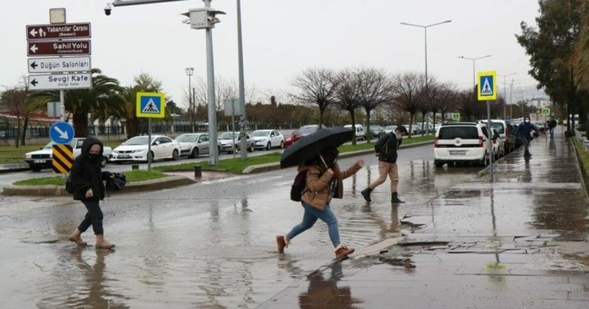 Samsun’un merkez ilçelerine 48 saatte 111,9 kilo yağış düştü
