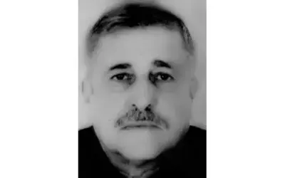 Evinin yanında ölü bulundu
