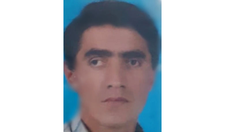 Samsun’da şarampole yuvarlanan traktördekianne ve oğlu hayatını kaybetti - Samsun’da yoldan çıkan traktörün şarampole yuvarlanması sonucu meydana gelen trafik kazasında sürücü ve annesi olay yerinde hayatını kaybetti.