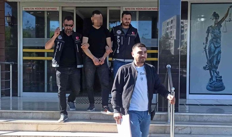 Evinde uyuşturucu ile yakalanan şahıs tutuklandı
 - Samsun’un Bafra ilçesinde uyuşturucu madde ile yakalanan şahıs tutuklandı.