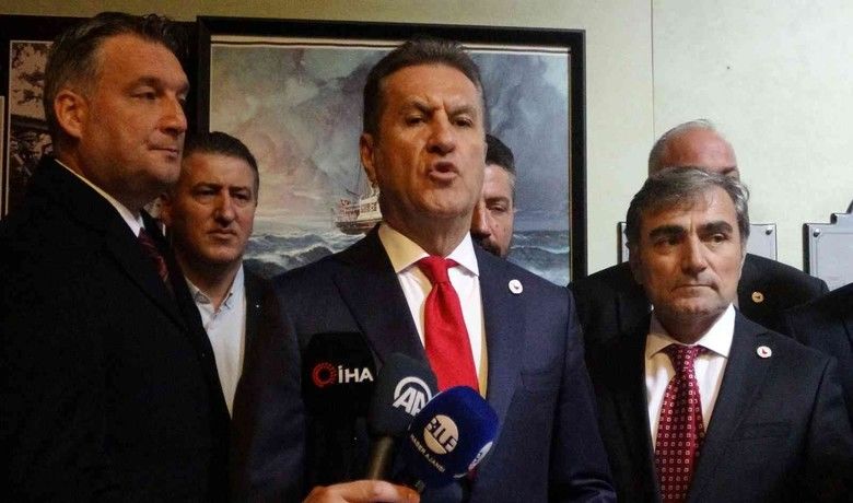 Mustafa Sarıgül: “Ayıdanpost, Amerika’dan dost olmaz” - Türkiye Değişim Partisi (TDP) Genel Başkanı Mustafa Sarıgül, Kıbrıs davası konusunda Yunanistan’ın, ABD ve NATO’ya güvenmemesi gerektiğini söyleyerek, “Yunanistan’a son sözümüz şudur: Ayıdan post, Amerika’dan da dost olmaz” dedi.