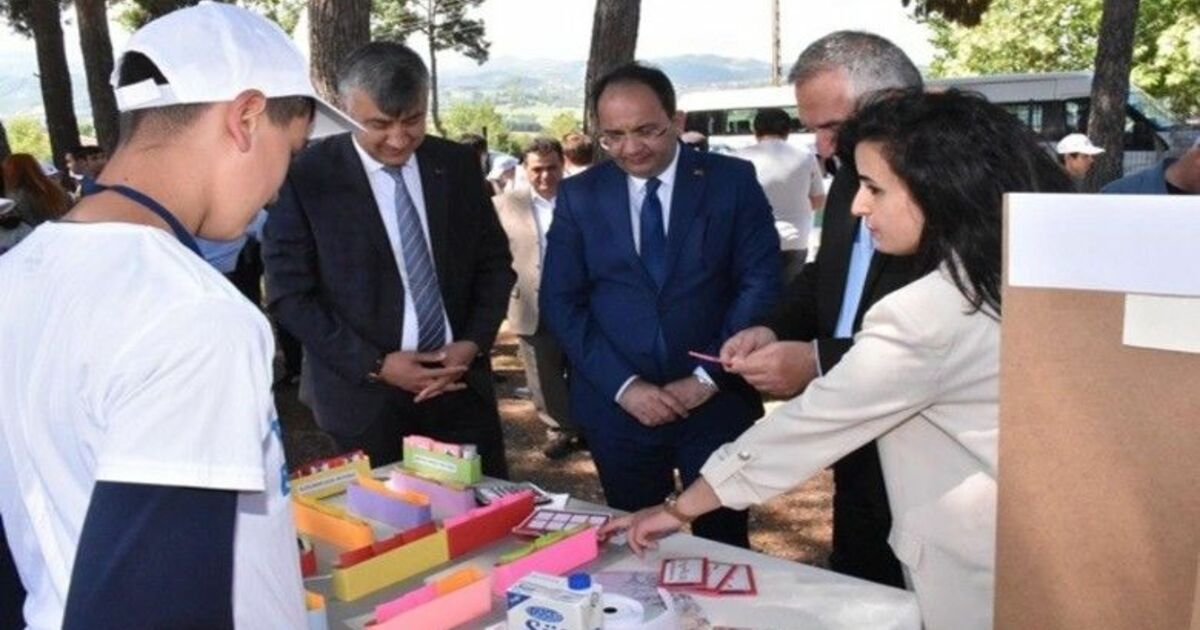 Köseli Özel Eğitim Meslek Okulu’da bilim fuarı
