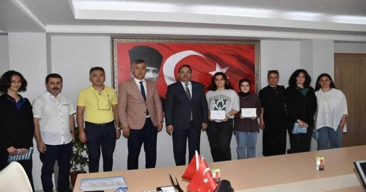"Ödüllü Kitap Okuma Yarışması” ödül töreni
