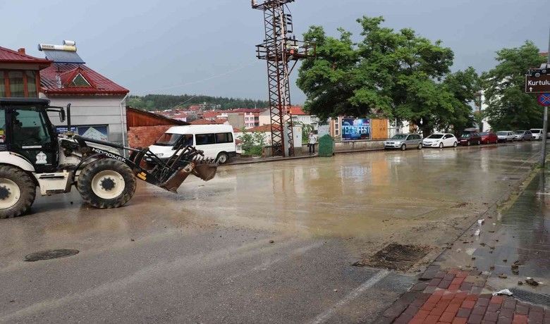 Havza’da dolu ve sağanak
 - Samsun’un Havza ilçesinde dolu ve sağanak etkili oldu.