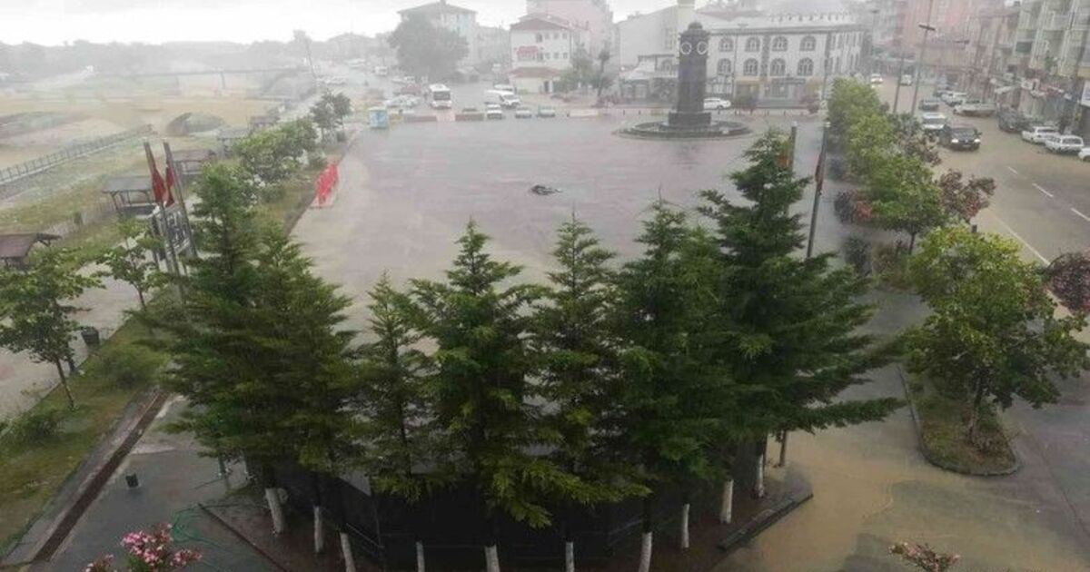 Yakakent ve Alaçam’a 80 kilodan fazla yağış düştü