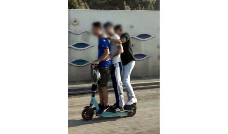 Scooter ile ölümüne yolculuk
 - Samsun’da tek kişilik scootera 3 kişi binerek trafiğe çıkan gençler, hem kendi hem de diğer sürücülerin canını tehlikeye attı.