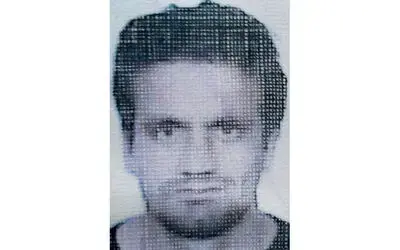 Ağaçtan düşen genç ağır yaralandı
