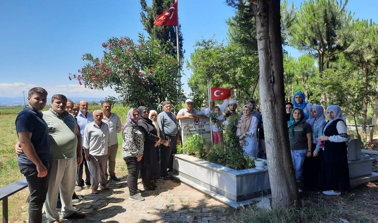 Şehit jandarma er kabri başında dualarla anıldı
 - Samsun’un Bafra ilçesinde Şehit Jandarma Er Halil Sert, şehadetinin 27’nci yılında kabri başında dualarla anıldı.