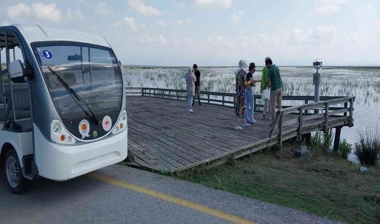 Kuş Cenneti 17 bin 726 ziyaretçiyi ağırladı
 - Türkiye’nin en önemli sulak alanlarından Kızılırmak Deltası Kuş Cenneti, bu yılın ilk 7 ayında 17 bin 726 ziyaretçi ağırladı.