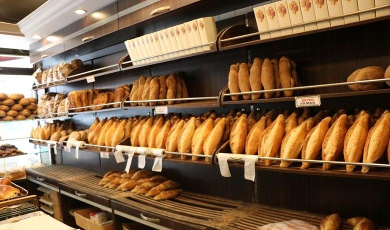 Samsun’da ekmeğe zam: 200 gram ekmek 4 TL
 - Samsun’da ekmeğe yüzde 33,3 zam yapıldı. 3 TL olan 200 gram ekmek, 30 Temmuz Cumartesi gününden itibaren 4 TL’den satılacak.