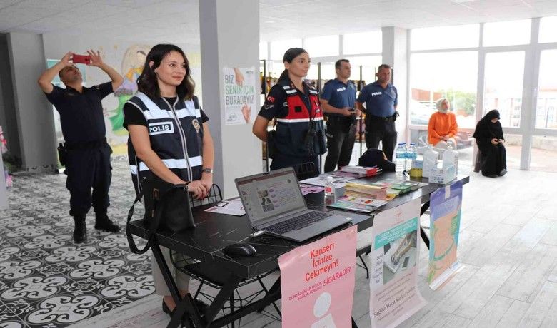 KADES ve UYUMA, Kavaklı kadınlara anlatıldı
 - Samsun’un Kavak ilçesinde kaymakamlık ve belediye iş birliğinde kadınlara yönelik Kadın Destek Uygulaması (KADES) ve Uyuşturucuyla Mücadele Aplikasyonu (UYUMA) konularında eğitim semineri düzenlendi.