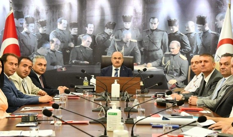 Vali Dağlı: “TEKNOFEST’e ulaşımıen ince ayrıntısına kadar planlıyoruz” - Samsun Valisi Doç. Dr. Zülkif Dağlı, TEKNOFEST’in yapılacağı Çarşamba Havalimanı’na ulaşımı en ince ayrıntısına kadar planladıklarını söyledi.