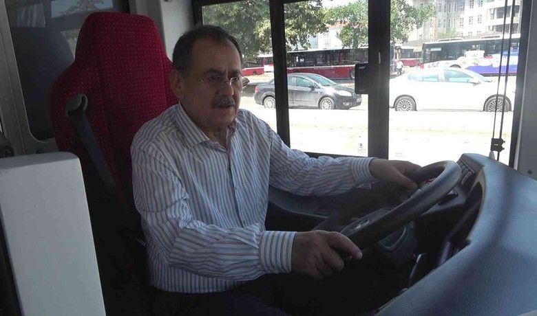 Ultra hızlı şarjlıelektrikli otobüsler TEKNOFEST’e yetişti - SAMSUN (İHA) – Samsun Büyükşehir Belediye Başkanı Mustafa Demir, ASELSAN iş birliği ile üretilen ultra hızlı şarjlı elektrik otobüsleri devreye almanın mutluluğunu yaşadıklarını söyledi.