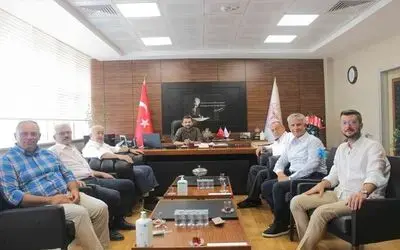 Başkan Yılmaz: "Sağlık çalışanlarımızın yanındayız”
