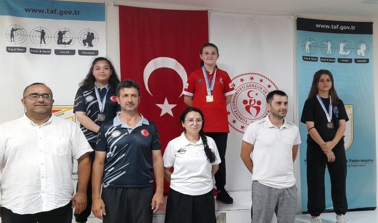 Bafralı atıcıların başarısı
 - Bafra Belediyesi Gençlik Spor Kulübü (GSK) bünyesinde yer alan atıcılık sporcuları Havalı Silahlar Bülent Bıçakcı Zafer Kupası’ndan dereceyle döndü.