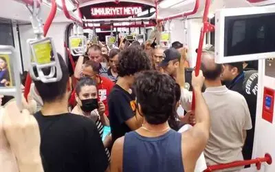 Tramvayda gerginlik: Çevik kuvvet olaya müdahale etti
