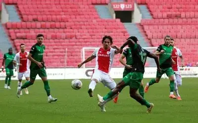 Spor Toto 1. Lig: Samsunspor: 3 - Sakaryaspor: 2
