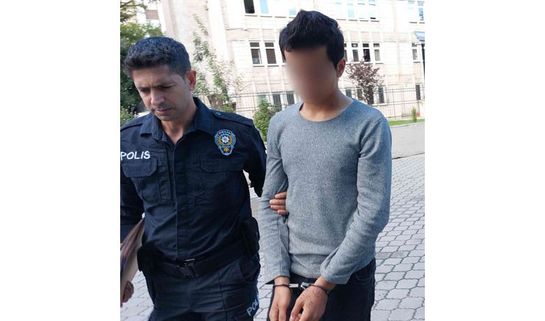 Elektrikli bisiklet hırsızlığına 1 tutuklama
 - Samsun’da elektrikli bisiklet çaldıkları iddia edilen 2 kişiden 1’i mahkemece tutuklanırken, 1 kişi ise serbest bırakıldı.
