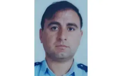 Emekli polis okul bahçesinde kendini vurdu
