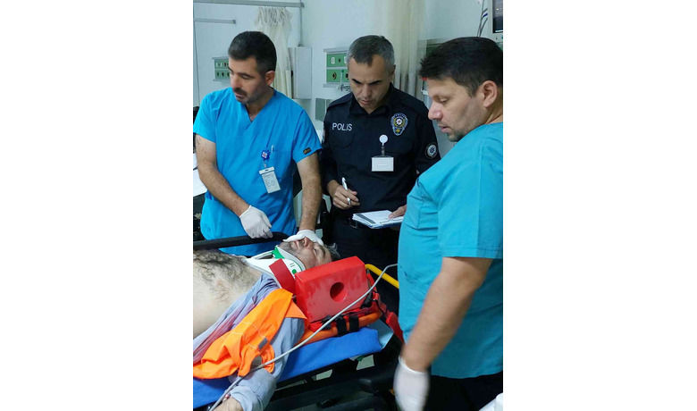 Samsun’da hastane inşaatındandüşen işçi yaralandı - Samsun’da hastane inşaatından düşen kalıp ustası yaralanarak hastanelik oldu.