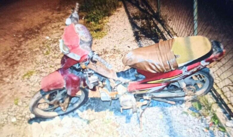 Terk edilmiş motosiklet otoparka çekildi
 - Samsun’un Bafra ilçesinde terk edilmiş halde bulunan plakasız ve şasi numarası silinmiş motosiklet, polis ekiplerince otoparka çekildi.