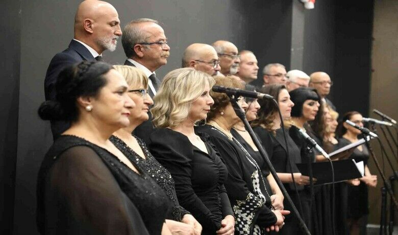 ‘Öğretmenler Günü’ne özel konser
 - Samsun’da ‘Öğretmenler Günü’ne özel verilen Türk sanat müziği konseri beğeniyle izlendi.