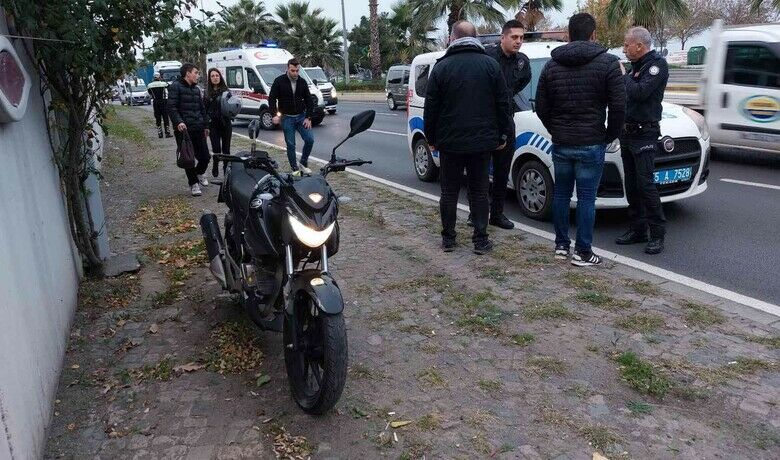 Samsun’da motosiklet kazası:1 yaralı
 - Samsun’da kaldırıma çarpan motosikletin sürücüsü yaralanarak hastanelik oldu.